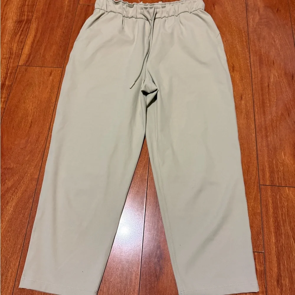 Lululemon athletica women Elastic Waist Casual Pants - Light Beige